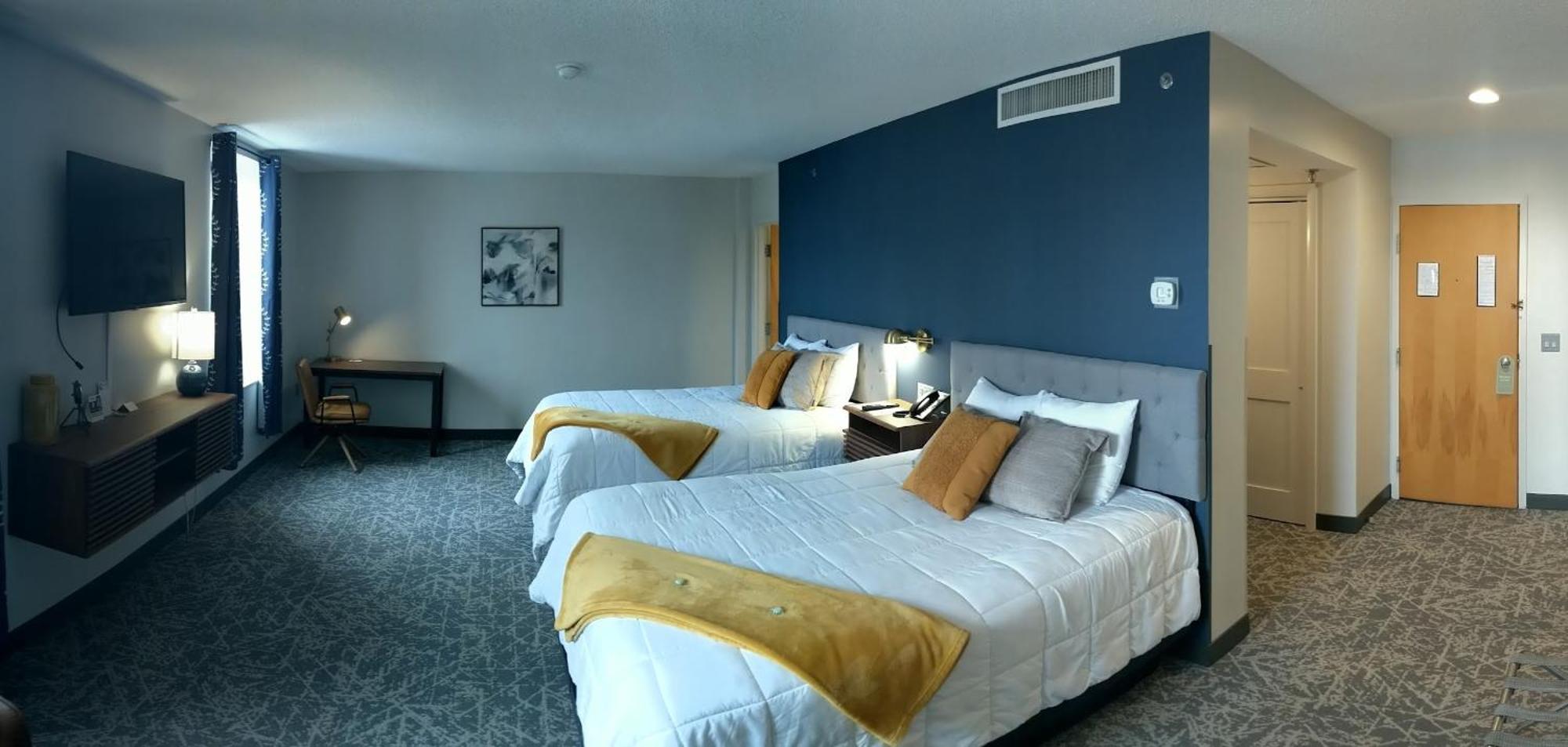 The Northeastland Hotel Presque Isle Exterior photo